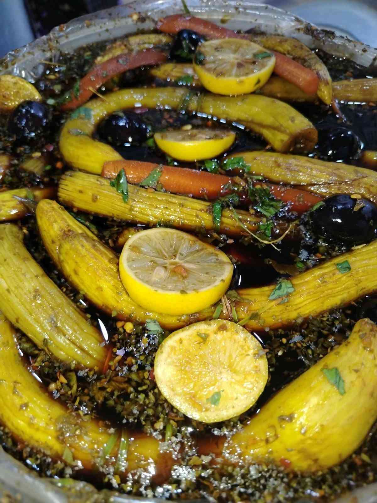 طرشي بيت • نضافة فول • دبة ٢١٥٠غ