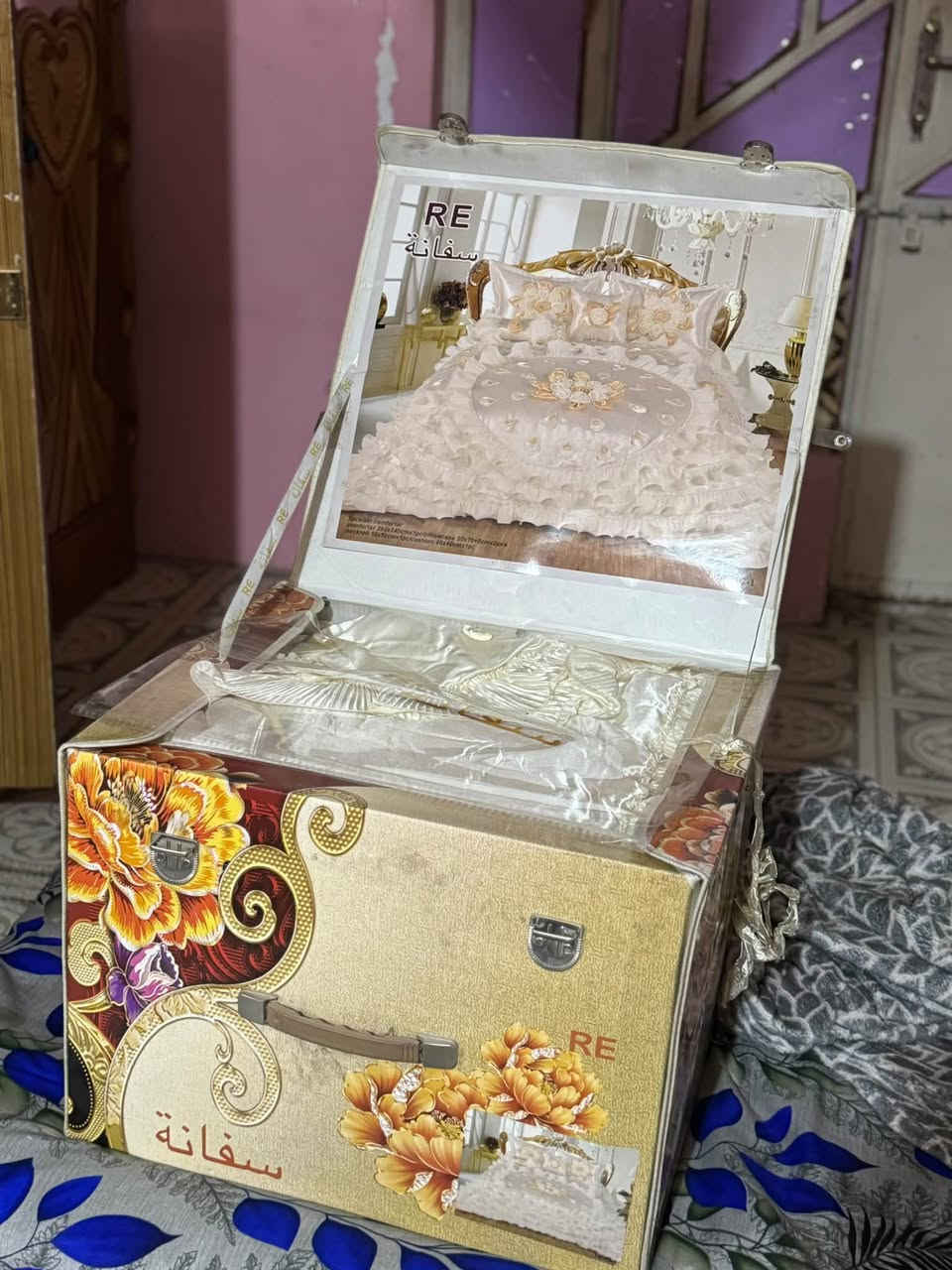 السلام عليكم 
نزلات أعراس كلهن40 
***********
