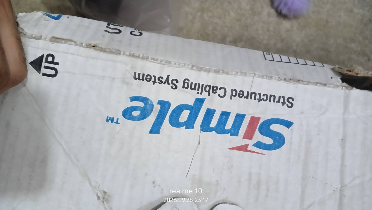سلام عليكم كيبل انترنيت تقريب فوك ال 200 متر مدري شكد الي يفيده سعر المتر 250 دينار وراح احسبه 200 متر وبقية الامتار هدية 
يعني سعره 55 الف شامل التوصيل

نص مكتوب في الصور:
- realme 10
- 2026.09.28 23:18
- 2026.09.28 23:17
- realme 10 2026.09.28 23:17