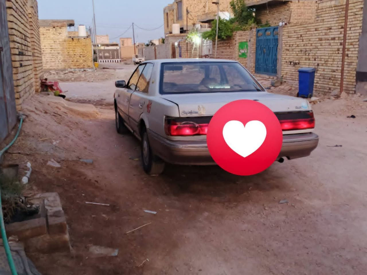 هارتوب للبيع سياره جاهزه حداديه تخم تايرات مكينه وكير السعر 32وبيه مجال للشراي رقمه نكليزي عنواني ناصريه سوق الشيوخ ***********
