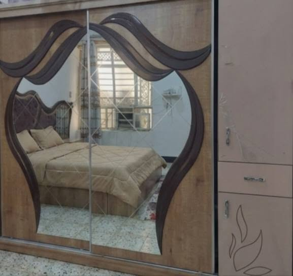 غرفه تركيه ٢٢٥ قفلها نضيفه بدون ضرر  بغداد المحمودية ***********
