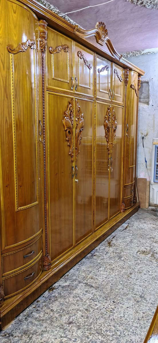 غرفه خشب • ٦ قطع • زان مصري