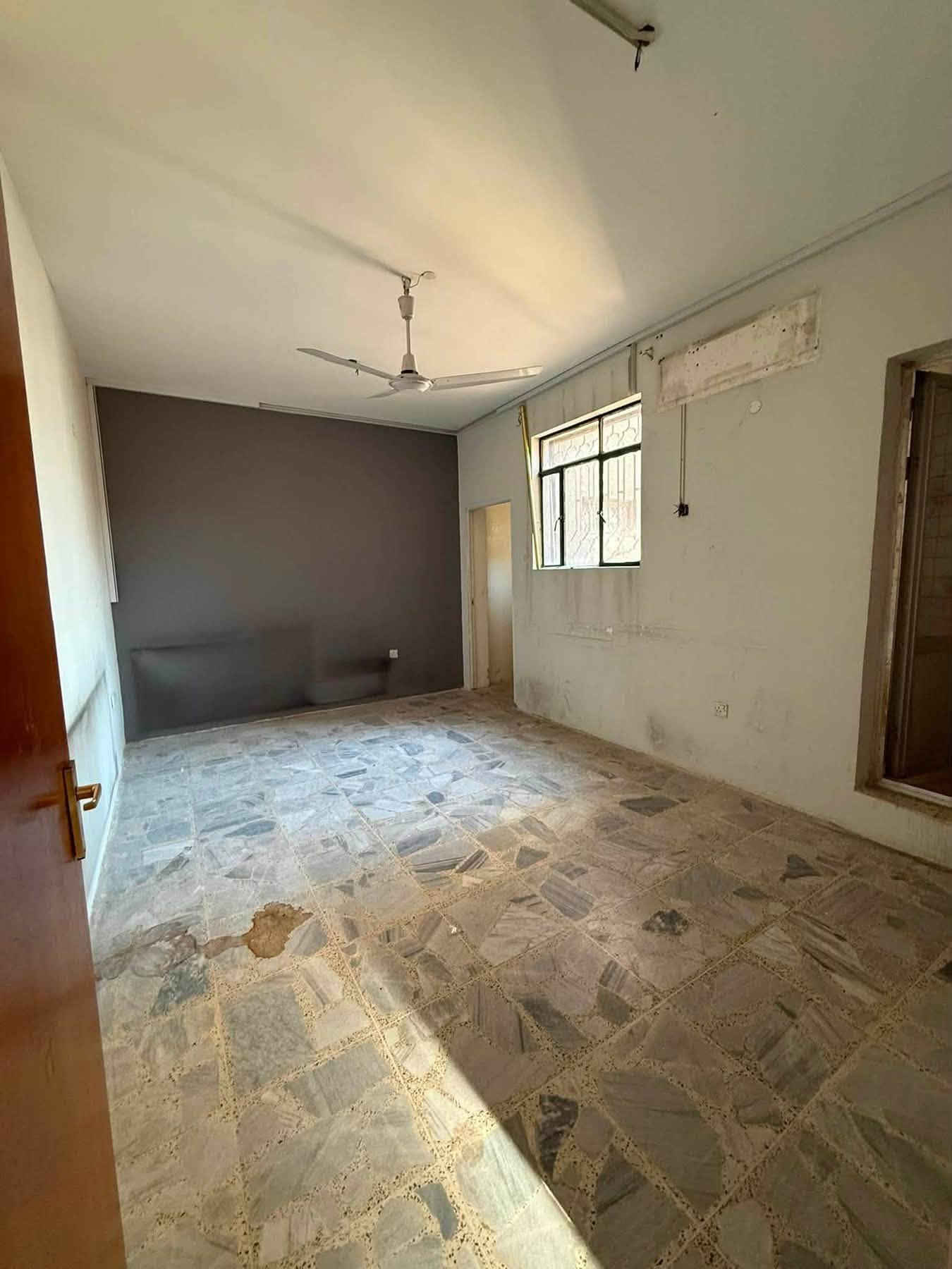 🔱 دار كلاسك في عرصات الهنديه ( تجاري )لـلايـجـار 🔱

عنوان الدار :- 📍عرصات الهنديه جهه السده

♦️ الـمــســاحــه : 150 مــتــر 

✨ للشركات  فقط 

🛑 يـحـتـوي الـدار عـلــى  : 

-  كراج 
- صاله
- غرف النوم عدد 4 و مجموعه صحيات
- مطبخ  
- بـدل الايـجـار  السنوي مناسب ✔️

*********** مهندس اسامة
