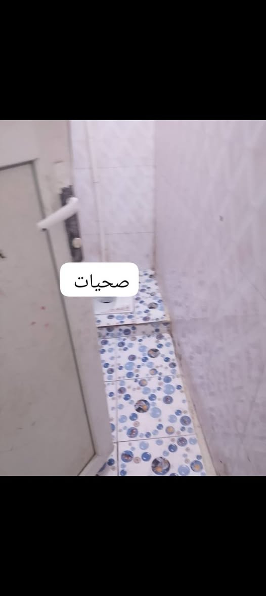 االسلام عليكم بيت يصح حسنيه كربلاء شارع ابوطالب للبيع  طابق ونص  يي صطح ومنور 66متر يصلح  حسنيه  للاستفسار على الرقم ‏‪***********‬‏
