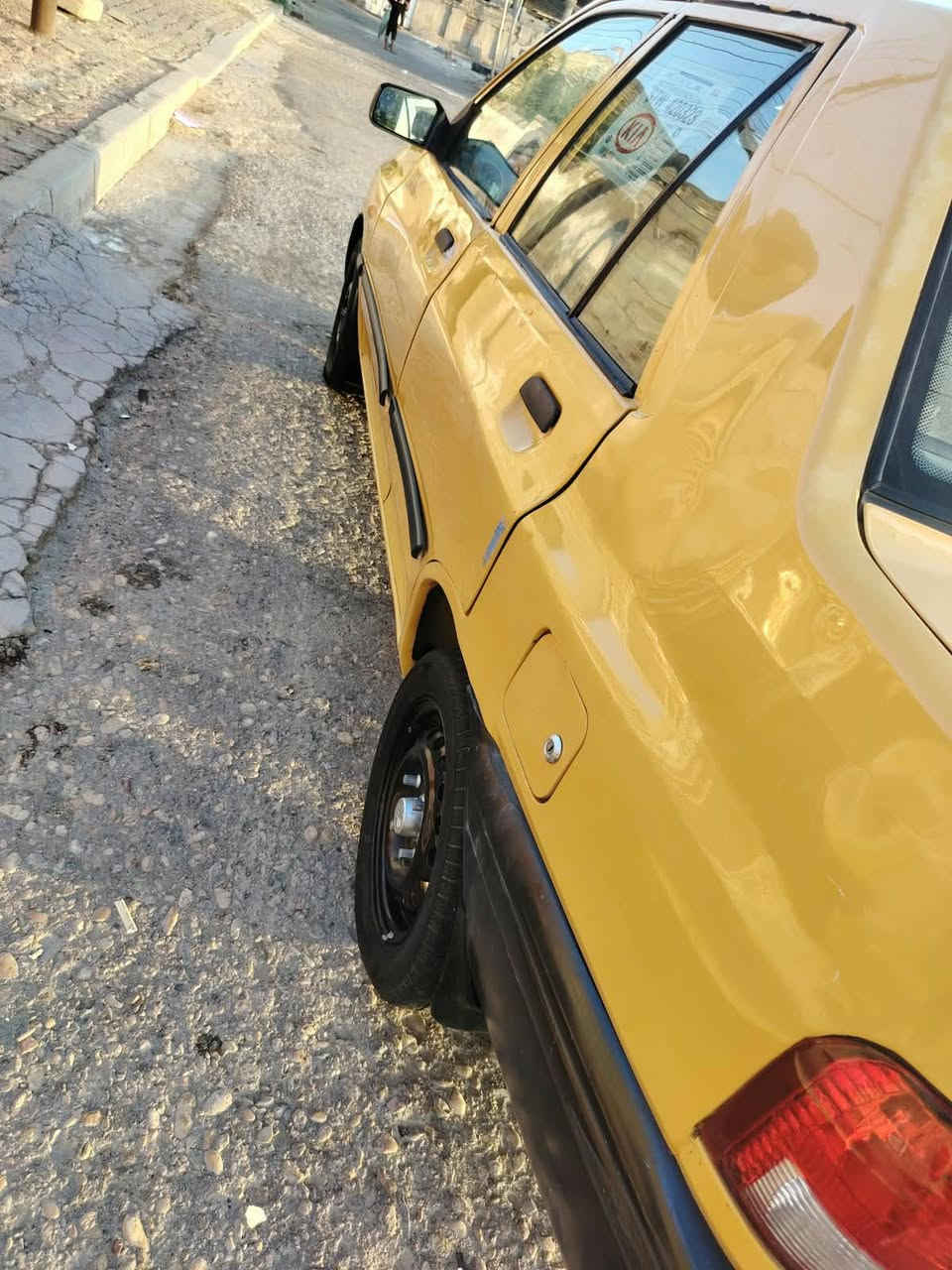 سايبه موديل ١٥ مكفوله من ضربه وتبديل سياره جهزه مكينه وكير وحداديه وتبريد سياره مصفره وخم تاير جهزه من جميع شي سعر ٢٥ وبيه مجال‏‪***********‬‏

