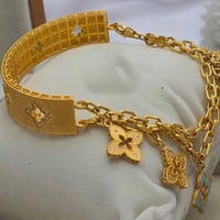 مجوهرات • عيار 21 • إيطالية-إماراتية