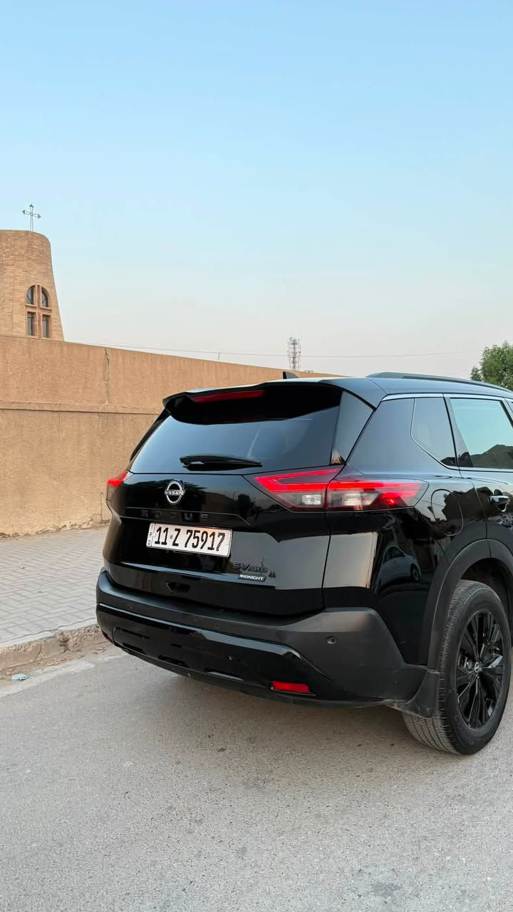 السلام عليكم
نيسان روج 2023
اس في مدنايت SV MIDNIGHT
دAWD  
1500 تيربو 3 سلندر 
ماشيه 24
المواصفات 
كشنات جلد 
كشن كهرباء +تدفئه 
تدفئه ستيرن
تبريد قطعتين
اوتو هولد 
اوتو اوف AUTO OFF
نقاط عمياء
رادار امامي
تحديد مسار 
لايت عالي اوتو ينصه من 
سياره مقابيلك ويعله من يكون ضلام 
5 انضمة قياده 
شفتات ستيرن 
جنطه كهرباء 
بردات بلاديات 
داخل لونين الون الجكليتي المرغوب 
توقف ذاتي بالخطر امامي +خلفي
مدخل تايبسي+يو اس بي+12V
لايت لد نهاري 
بك لايت لدات 
حساسات خلفيه +رادار 
بانوراما
مواصفاتهه كلش حلووه مفووله السياره للاخير
واقتصاديه بشكل موطبيعي 
مكانهه الدوره 
السعر 155
وبيهه مجال 
***********
