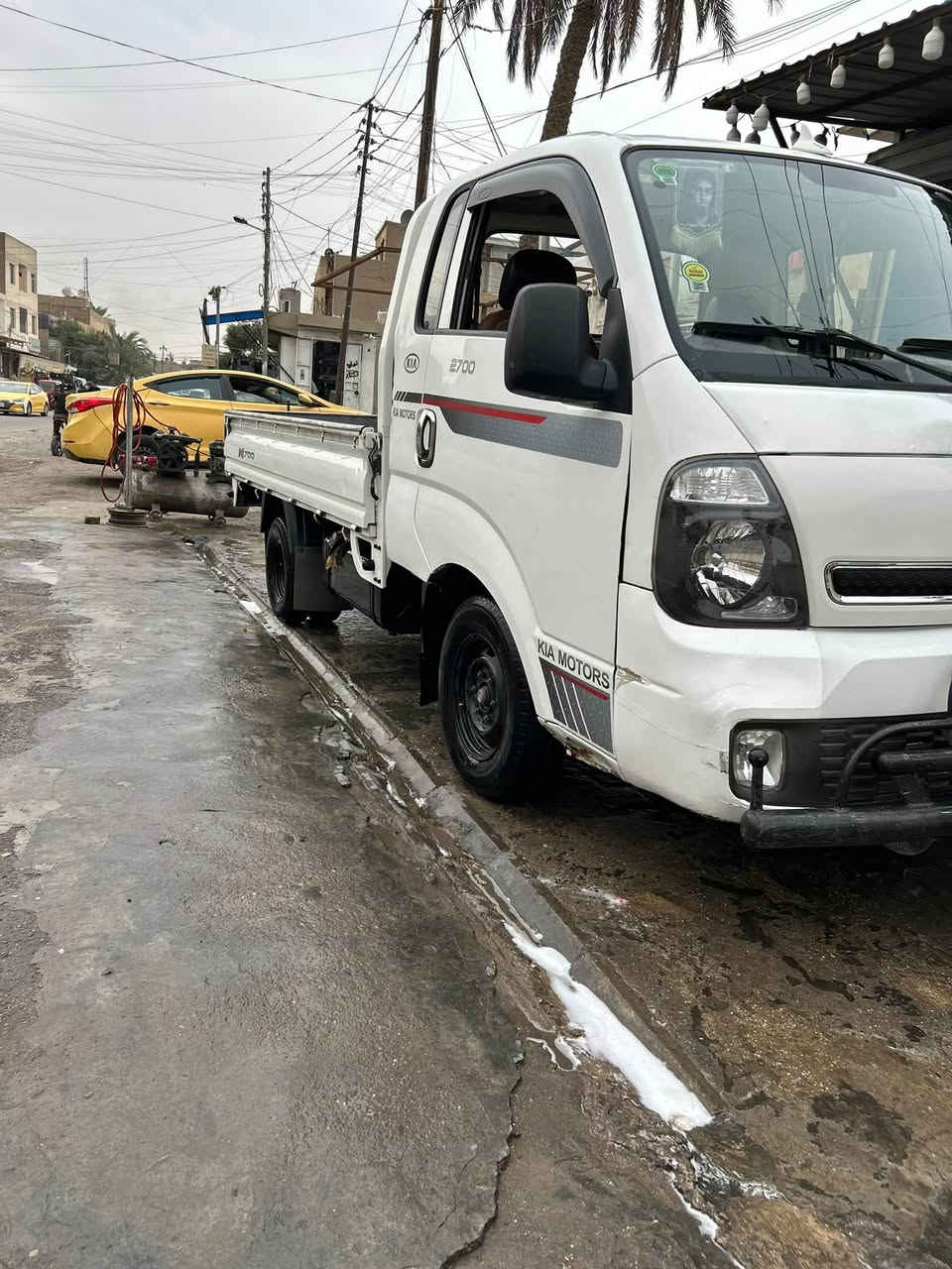 السلام عليكم كية حمل 2700 مفتوح السيارة خيرمن الله مبدل بيهة بنيدبلادي ولربع صفحة العبري السيارة من كير من شاصي من محرك كفالة السعر 110 وبيهة مجال عنواني بغداد الأمين الثانية هاتف ***********
