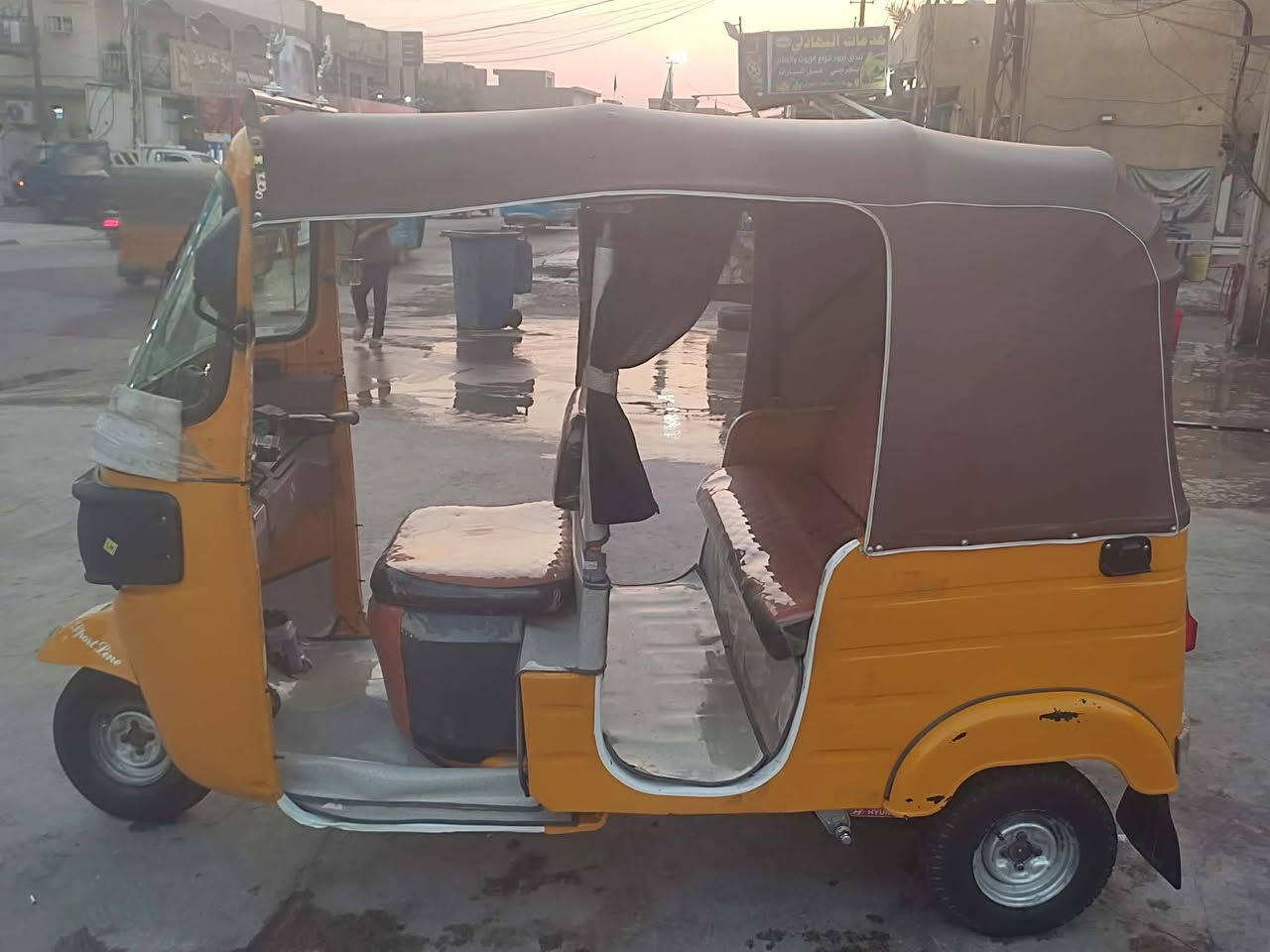 سلام عليكم تك تك للبيع موديل 18تحويل ثاني يوم مكان بغداد زعفرانيه السعر 6500وبيها مجال تكتك جاهزه كبل للشارع ما متواجد عل الفيس الرقم***********
