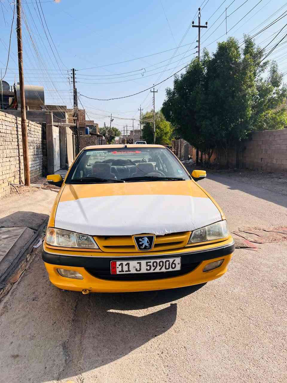 سلام عليكم للبيع بيجو بارص موديل 2015 رقم بغداد تحويل ثاني يوم سياره جاهزه كير محرك تبريد ثلج🥶 صدر جديد تخم تاير جديد  جاهزه للأخير السعر 42 وبيها مجال للشراي مكانها بغداد المعامل  للاتصال ***********
