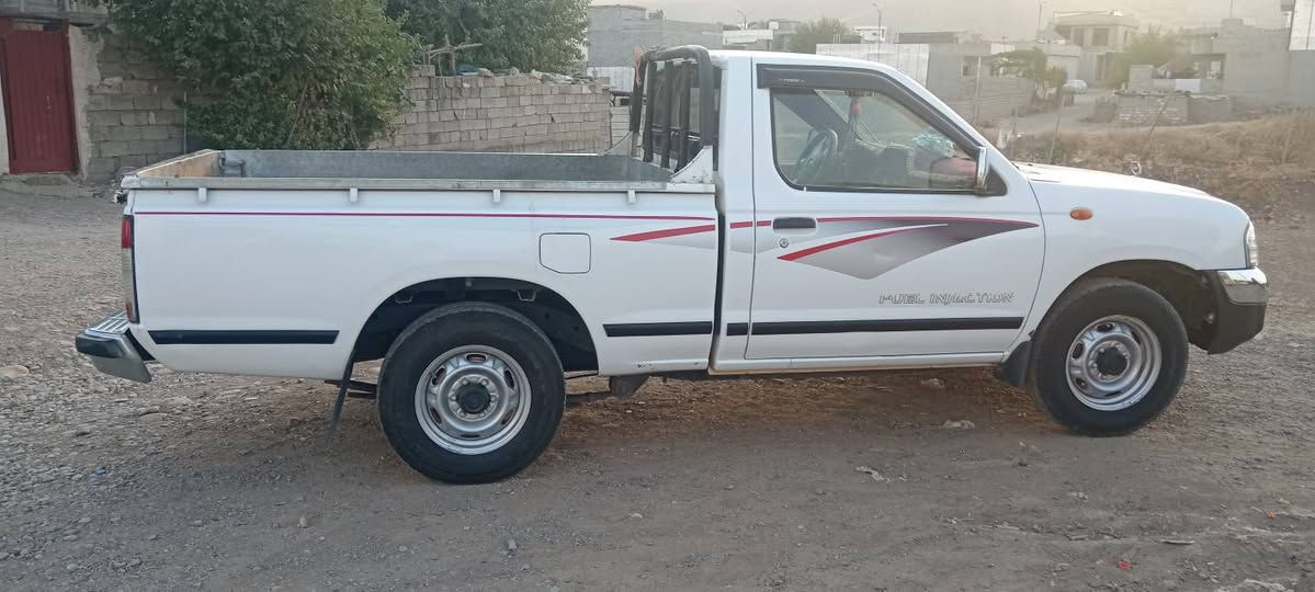 نیسان 2008 ژمارە هه ولیرسەنەوی تاکو 2028 نوێیە بەناوی خۆمانەوە یە
بێ بۆیاخ 
بێ نوقسانی هه موگیانی بە شەرت  
***********
