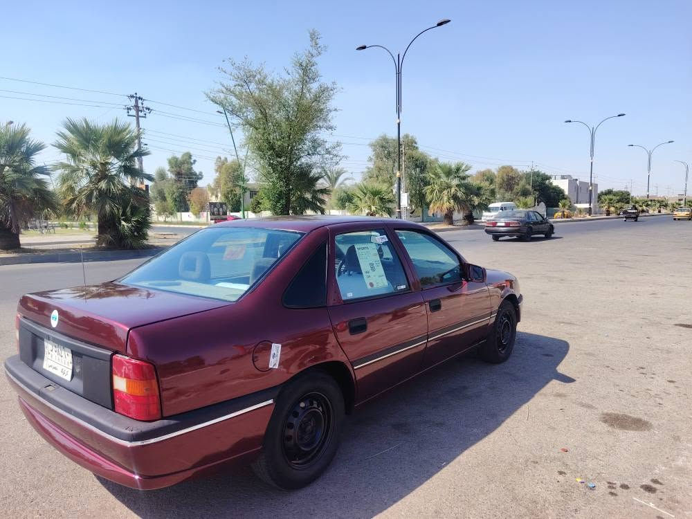 سياره اوبل فكترا موديل 91 حجم 20 سياره نظيفه كولشي مابي شرط بدون ضربه سنويه مشروع وطني لل 2028بي دفتر بنزين كهربائية كلها شغال تخم صدر جديد سعر 38وبي مجال بسيط عنوان كركوك رقم هاتف *********** كركوك, العراق
