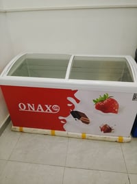 مجمدة • جديدة • استعمال ١٠ أيام