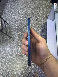 ايفون 12  ذاكره 64  بطاريه ٨٠  شريحه واكفه مالته جهاز نضيف مامبدل بي ك...