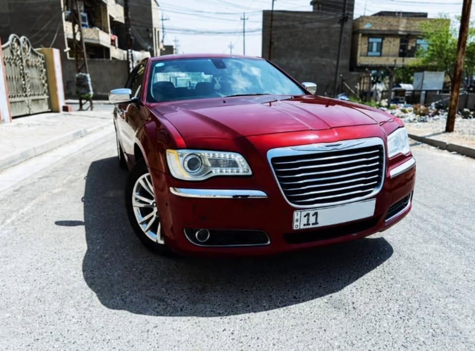 بسم الله خير الاسماء
السلام عليكم للبيع 

كرايسلر اوباما c300 موديل 11 خصوصي كرزي السيارة وارد كندي رقم بغداد دولي انگليزي بأسمي حصراً السياره مكفوله من الحادث بيها كلير بسيط فقط وشرط السونار بالصفحة عكس السائق السيارة گير ومكينه جدد توني شادهن مازدات وبگلايتات جدد منظومة غاز تخم تاير جديد ويل مكسيكي دواخلها جدد ماشية 140 السياره استخدام شخصي ممشتغله خط 

 السعر 138 وبيها مجال 

مكاني بغداد  نهاية الزعفرانية 

تواصل على الرقم : ‭***********‬
