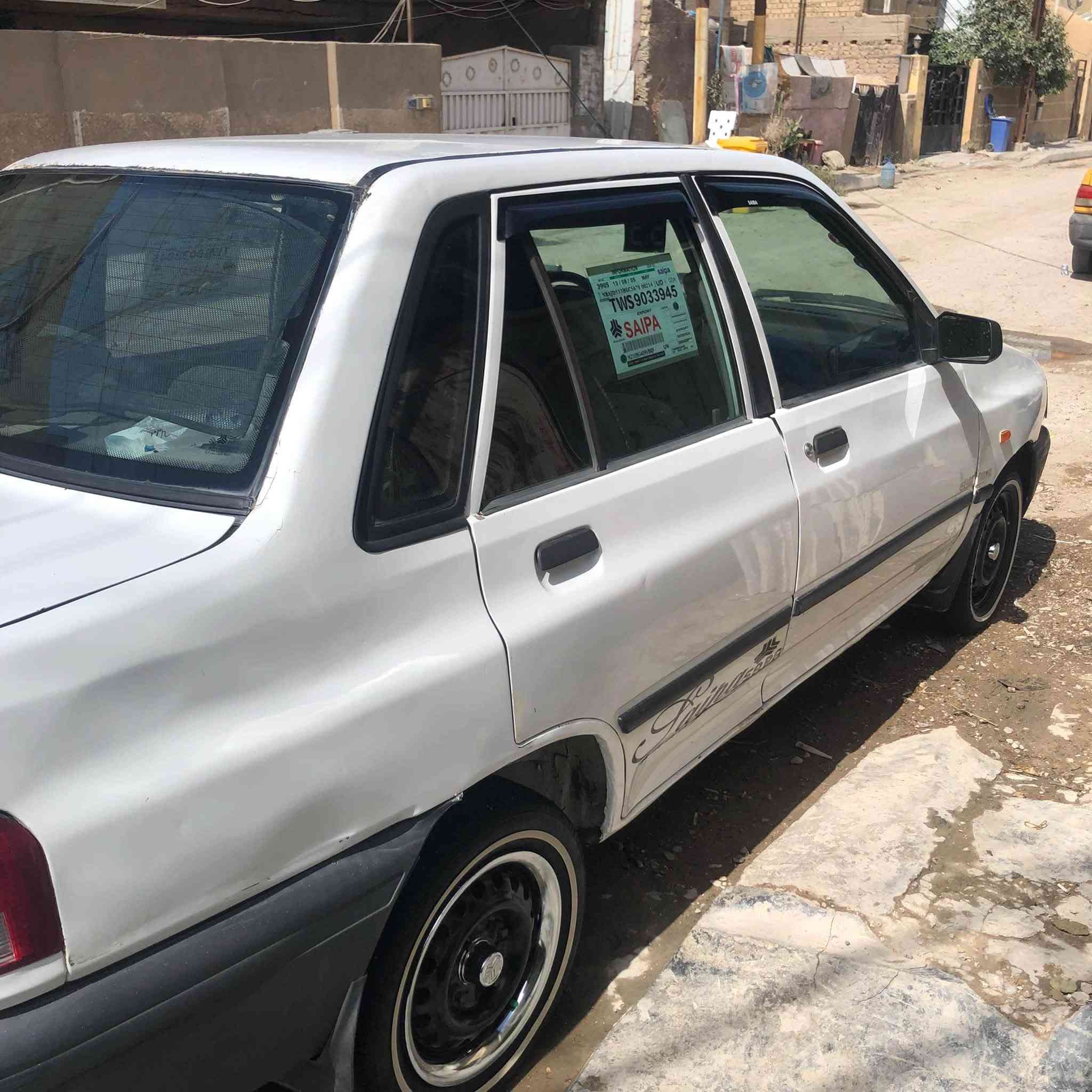 السلام  عليكم سايبه موديل ١١ للبيع رقم نكليزي سنويه بسمي سياره مابيها اي نقوصات تبريد شغال سياره بيها باب خلف السايق مبدله  سياره معروضه ٣٥ وبيها مجال قليل المكان بغداد سبع ابكار ***********
