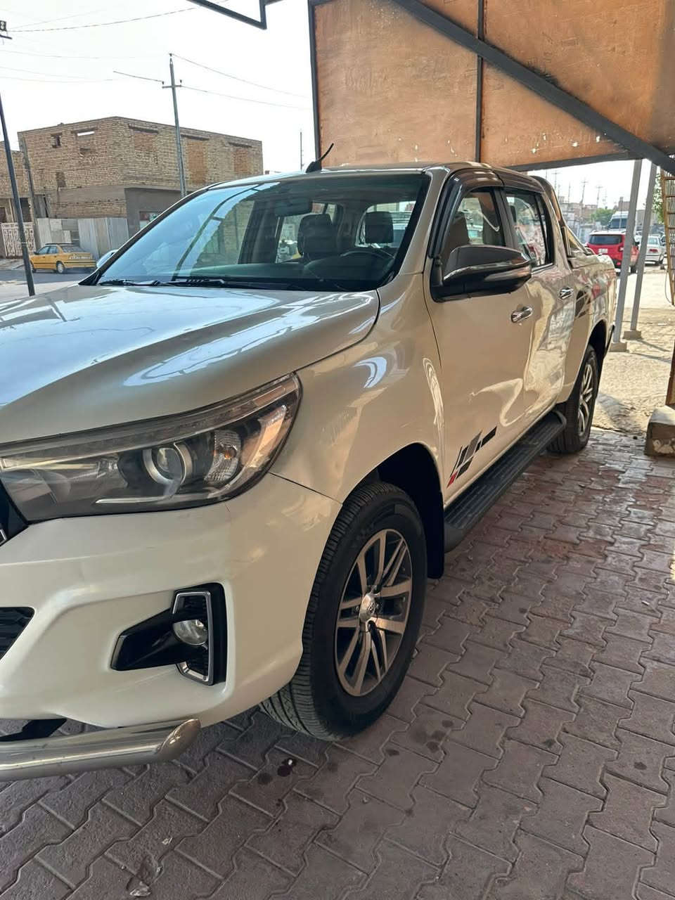 السلام عليكم 
للبيع
هايلوكس فور ويل موديل 2018 كاز رقم اربيل سنوية منتهية تحويل او وكالة .مصبوغه عام مبدله قماره من التكم كير اوتماتيك تبريد حداديه مكينه جاهزه 
السعر 175 
#ميسان العماره
للاستفسار اتصال فقط
*********** 
غير متواجد على الفيس
