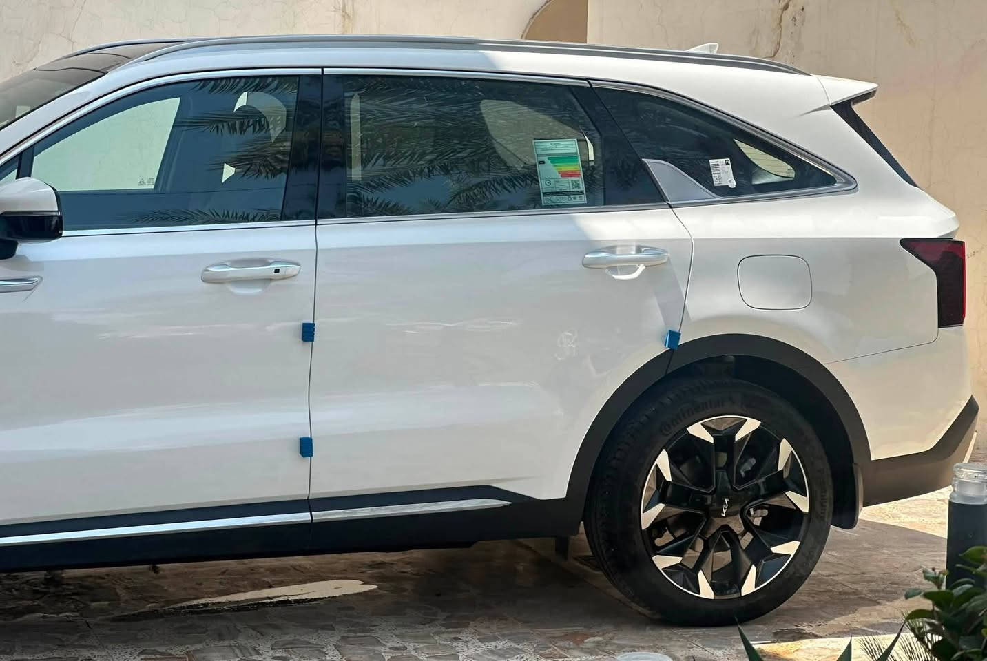 سورنتا موديل ٢٥ فول مواصفات زيرو ماشيه ٣٠٠٠ السعر ٣٢٠ وبيها مجال اتصل وادلل ***********
