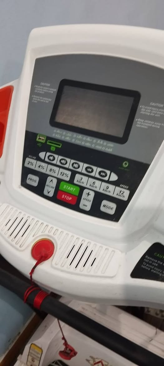 مكلف بالنشر
جهاز جري كهربائي استخدام قليل يتحمل وزن 120

هذا رقمه ***********
