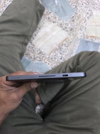 ايباد ريد ماجك استرا ذاكرته ٢٥٦ بطاريه ٩٧  سعره ٨٥٠  مكاني بغداد توصيل...