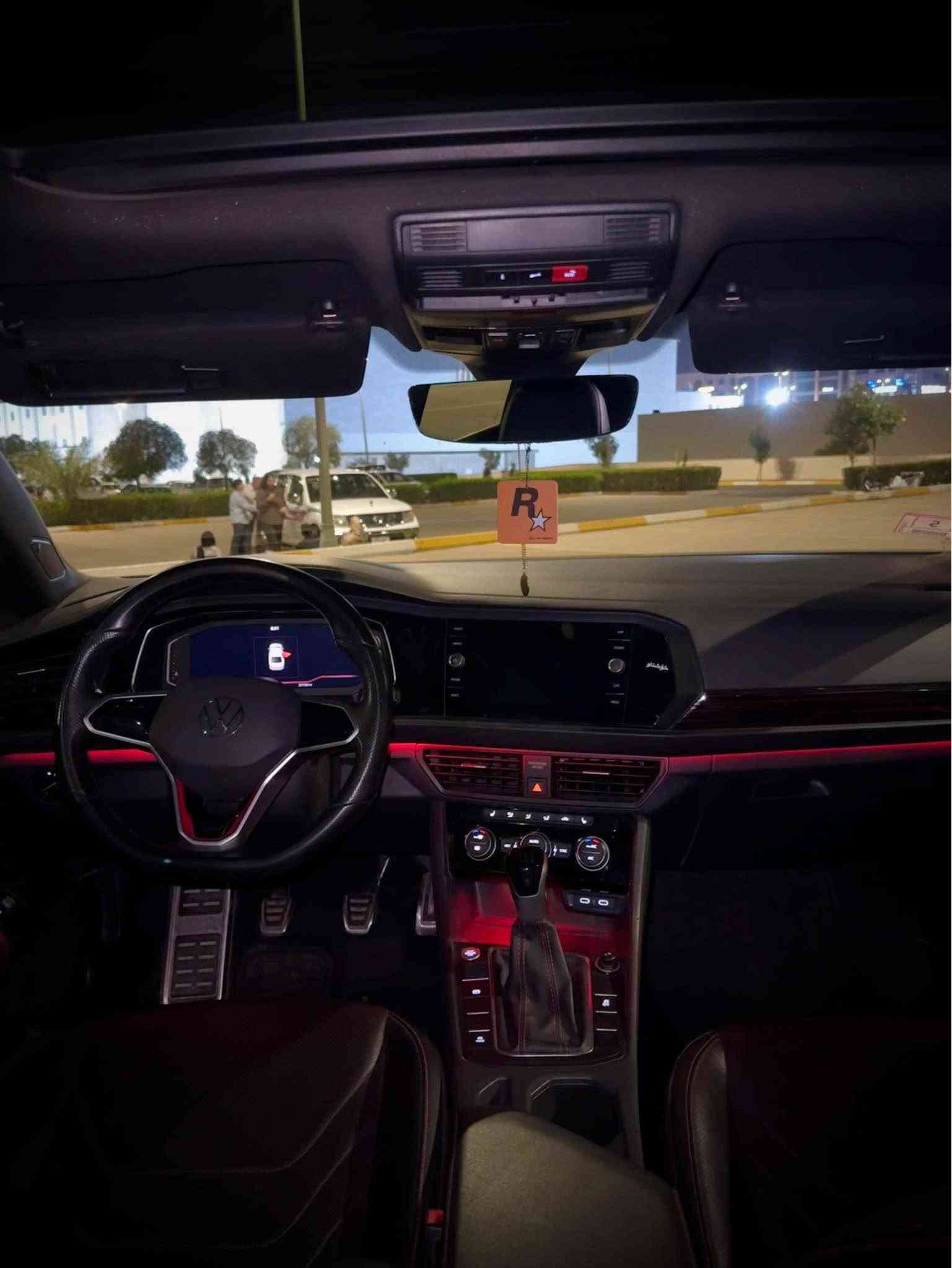 السلام علیکم
VW Jetta GLI2023
جوانی قوەت گەنجانە GLI نمونە لە جوانی 
بۆ فرۆشتن سیارەچی هەتابلئ ریکو پیکە تەقە رەقە گیر مەچینە کلاج و عینە پیش کامل کامل بیلادی هەموو هەموو شتیک بەشەرتە 23milهەزار رۆیە وەکو سبوغ نیو جاملغی پشتەوەی سبوغە یەک دەرکە بە بیلادی گۆرایە
پیش و پشت کەپس ئەرباگ بەس شان
قەپات قەپات مواسەفات بەس گیر عادی 
بۆ زانیاری زیاتر ***********
شوین هەولیر لە خزمەت داین🤍 أربيل, العراق
