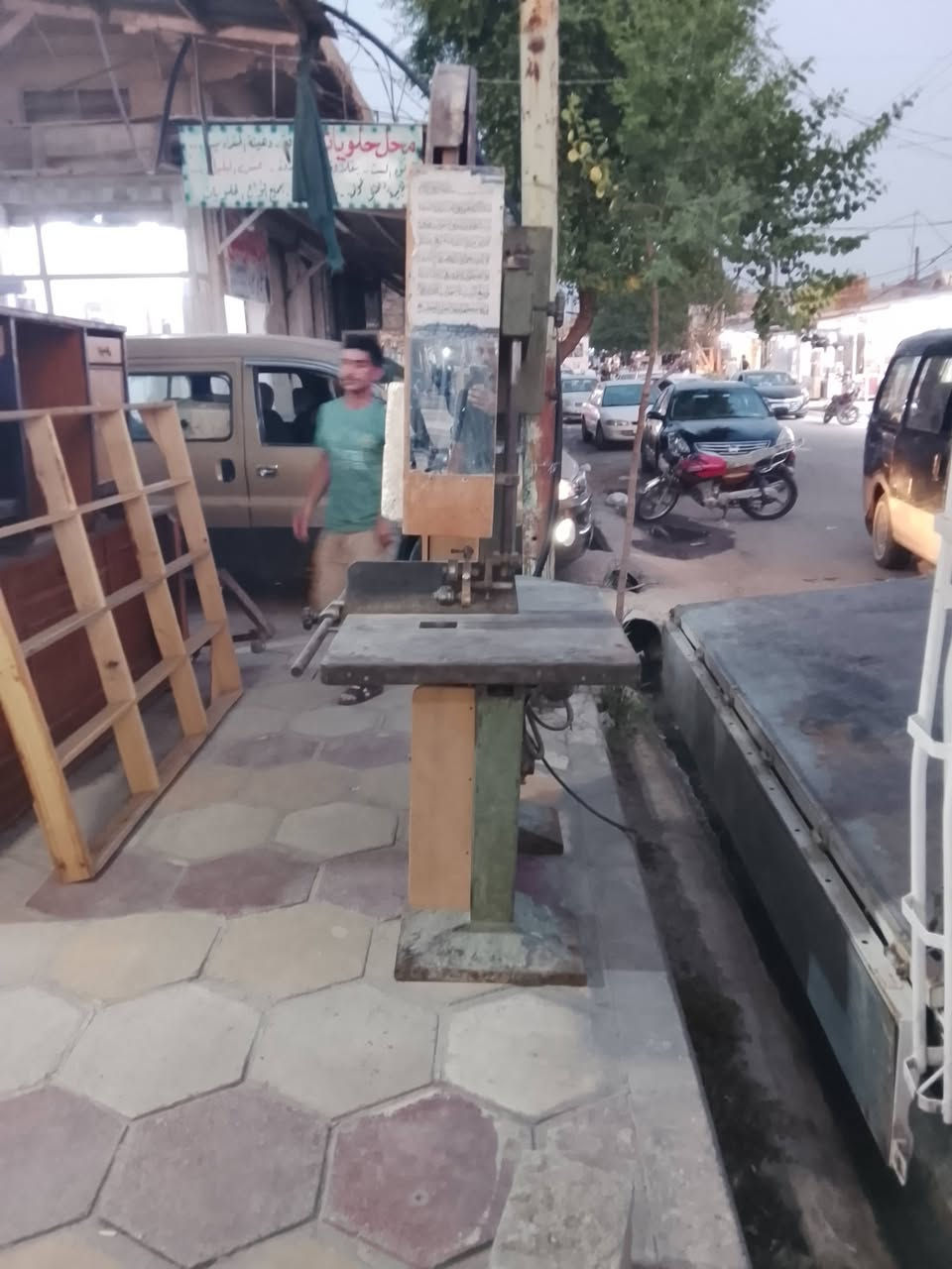 للبيع للاستفسار الاتصال على الرقم ***********
