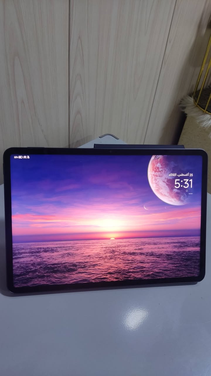 شاومي باد 7 ذاكره 256 رام 8  بطاريه 100%

معالجه Snapdragon 7+ Gen 
 
يشغل كل الالعاب 90 فريم حتى ببجي 

 استعمل جديد 6 اشهر تصفح بس ودراسه كامل هوه ملحقاته ب 400 ألف

***********
