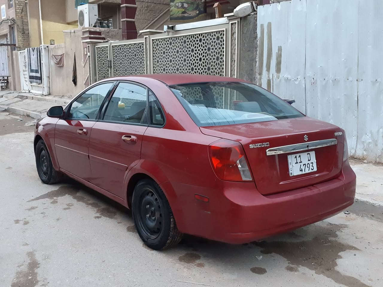 للبيع فورنزا ٢٠٠٧  رقم بغداد بأسمي بلاديه مكفوله من الصبغ والحوادث حتى الدعاميات ليبل واحد مكينه حاويه صدر نص عمر منظومة غاز شادله تخم تاير نقصه مشط استيرن جبن واذا الكير الجوه تعبانه تبريد خير من الله مكان السياره بغداد الأمين الثانيه رقم *********** السعر ٦٢ وبيه مجال
