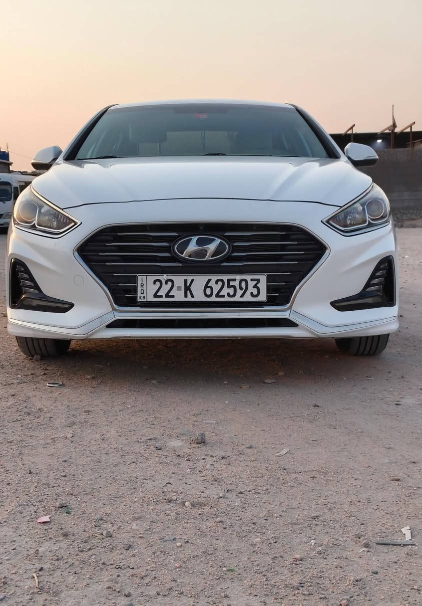 سوناتا خليجي 2019 محرك 2400 دوش / كزوزين
ماشيه 107 حقيقي  سبيره شرط نازل مرتين الف رقم اربيل الجديد سنويته منتهيه

السياره بيها قطعتين  
  رش من الخليج

والباقي كفاله عامه حتى الدعاميات

والسونار موجود بالمنشور

سياره جديده وجاهزه من تخم تاير وحداديه وتبريد مكاني بصرة الشعيبه دور المصفى
 *********** 

سعرها 160 وبيها مجال
