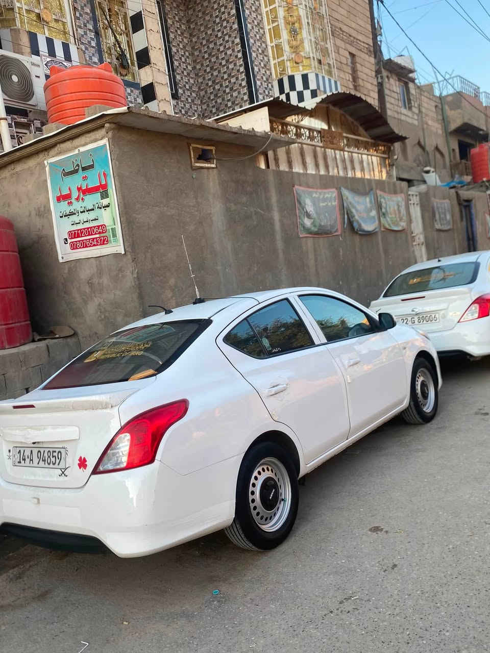 السلام عليكم نيسان سني هندي بليته زركه للبيع رقم بصره السياره بسمي سنويه بل ثلاثين السياره تخم تاير حداديه من الطول للطول دوشمة الكشنات والبيبان والارضيه والصندوك السياره مكفوله كفاله عامه بيها ملاحضات قليله السياره مكانها بصره ما متواجد فيس فقط رقم اتصال ***********وتساب 
للعلم كير مكينه تبريد كلشي شغال اي برغي ما مفتوح السياره جديده بس بيها ملاحضات قليله
