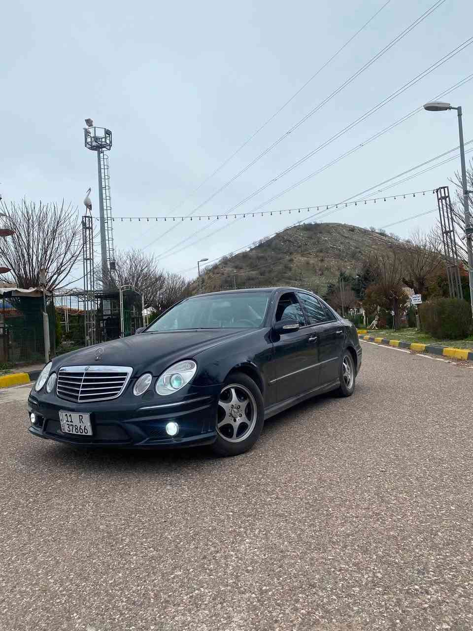 w211 2002 كت كامل e63 مكينه E320 بغداد تحويل ثاني يوم مصبوغه حزام ومبدل جاملغ امامي فقط نواقص بسيطه بيه يحتاجله صبغ شويه مكينه كير تبريد حداديه صدر كفاله فولل موصفات الاخر شي مكان السياره بغداد سعره 110 بيه مجال***********
