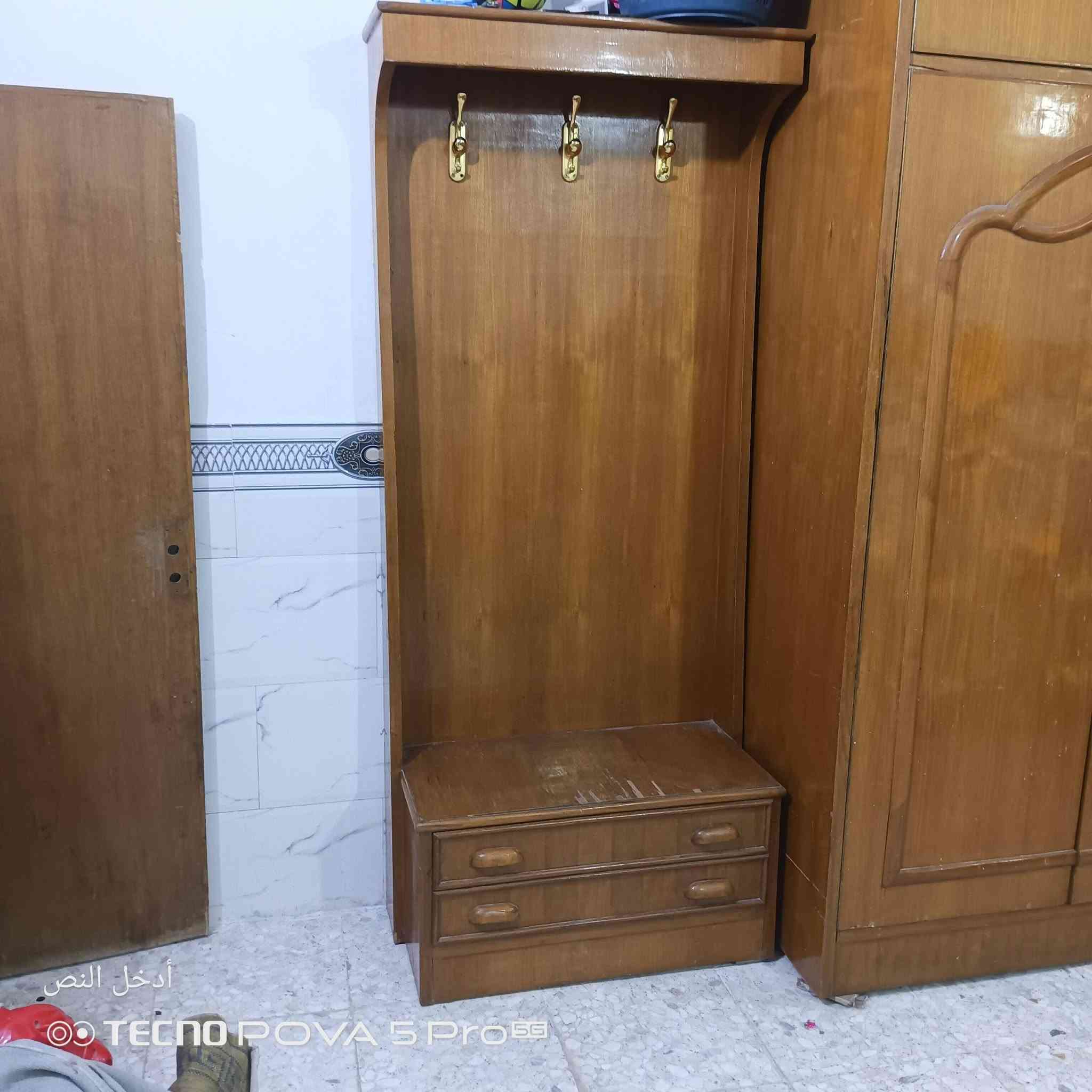 سلام عليكم غرفه تزكام درجه اوله ثكيله طابقين نضيفه كلفت فوك ثنين رايديهه مليون ونص ***********بي واتساب  
نجف عسكري مدارس

نص مكتوب في الصور:
- أدخل النص TECNO POVA 5 Pro 5G
- أدخل النص
- TECNO POVA 5 Pro 5G