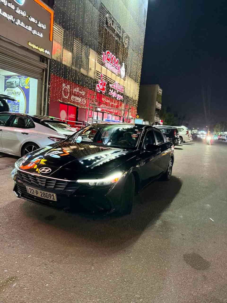 سلام عليكم
النترا موديل 2025 مكينة 2000 دوش  وارد امريكي السيارة صور حادثها موجودة بالمنشور ماشية ١٦ الف ميل مواصفاتها هاند بريك دكمة اوتو هولد تحكمات ستيرن فتحة نقطة عمياء كشن كهرباء المواصفات المعروفة السعر 140 وبيها مجال حگ الجية 
العنوان بغداد البنوك الرقم *********** ✅
