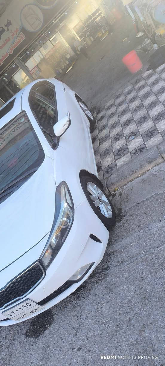 [+سيراتو+موديل+2018خليجي+
سيارة+فول+ماعدا+البصمة
تحكمات+ستيرن+مثبت+سرعة+شاشة+عطلات+سبورت+أنظمة+ايكو+
وبعد+بيها+شغلات+هوايه
د+سكات+أربعة+داخل+بيجي+يدات+الباب+ستيل
[+بيها+فقط+رشة+صبغ+بدون+معجون+الجاملغ+والباب+
وبدون+دواخل
:+لايتات+زنون+
خمسة+ويل+كب+
كير+عادي+واوتوماتيك+
كير+ستة+نمر مراوس بافيو ميخالف *********** النجف, العراق
