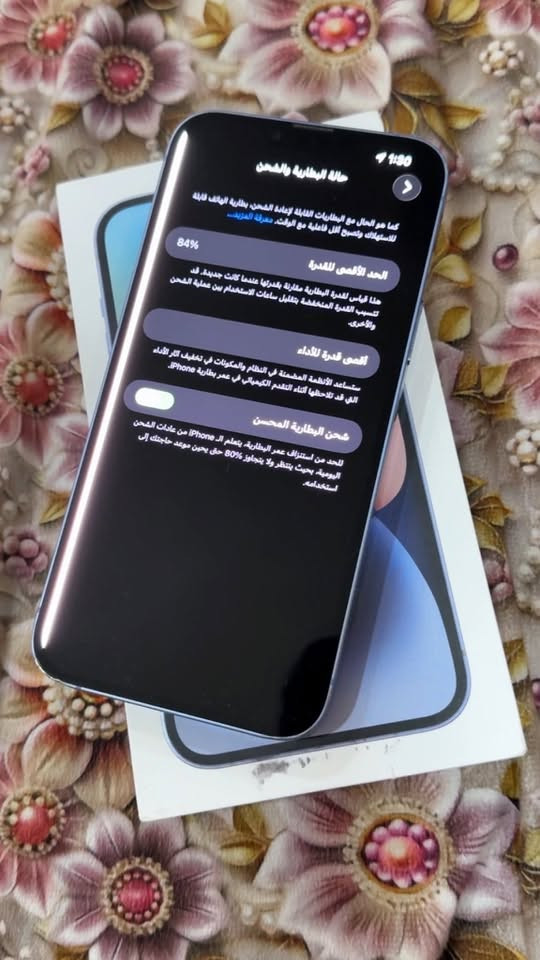 ايفون 14 بلاس كيكه 256 بطاريه 84 الجهاز بي فطر بل ضهر وخط بل شاشه ابدد ممثر عليه كله شغال للمراوس فقط مكاني بغداد رقمي واتساب فقط ***********

نص مكتوب في الصور:
- 1:30
- حالة البطارية والشحن
- كما هو الحال مع البطاريات القابلة لإعادة الشحن، بطارية الهاتف قابلة للاستهلاك وتصبح أقل فاعلية مع الوقت. معرفة المزيد...
- 84%
- الحد الأقصى للقدرة
- هذا قياس لقدرة البطارية مقارنة بقدرتها عندما كانت جديدة. قد تتسبب القدرة المنخفضة بتقليل ساعات الاستخدام بين عملية الشحن والأخرى.
- أقصى قدرة للأداء
- ستساعد الأنظمة المضمنة في النظام والمكونات في تخفيف آثار الأداء التي قد تلاحظها أثناء التقدم الكيميائي في عمر بطارية iPhone.
- شحن البطارية المحسن
- للحد من استنزاف عمر البطارية، يتعلم الـ iPhone من عادات الشحن اليومية، بحيث ينتظر ولا يتجاوز 80% حتى يحين موعد حاجتك إلى استخدامه.