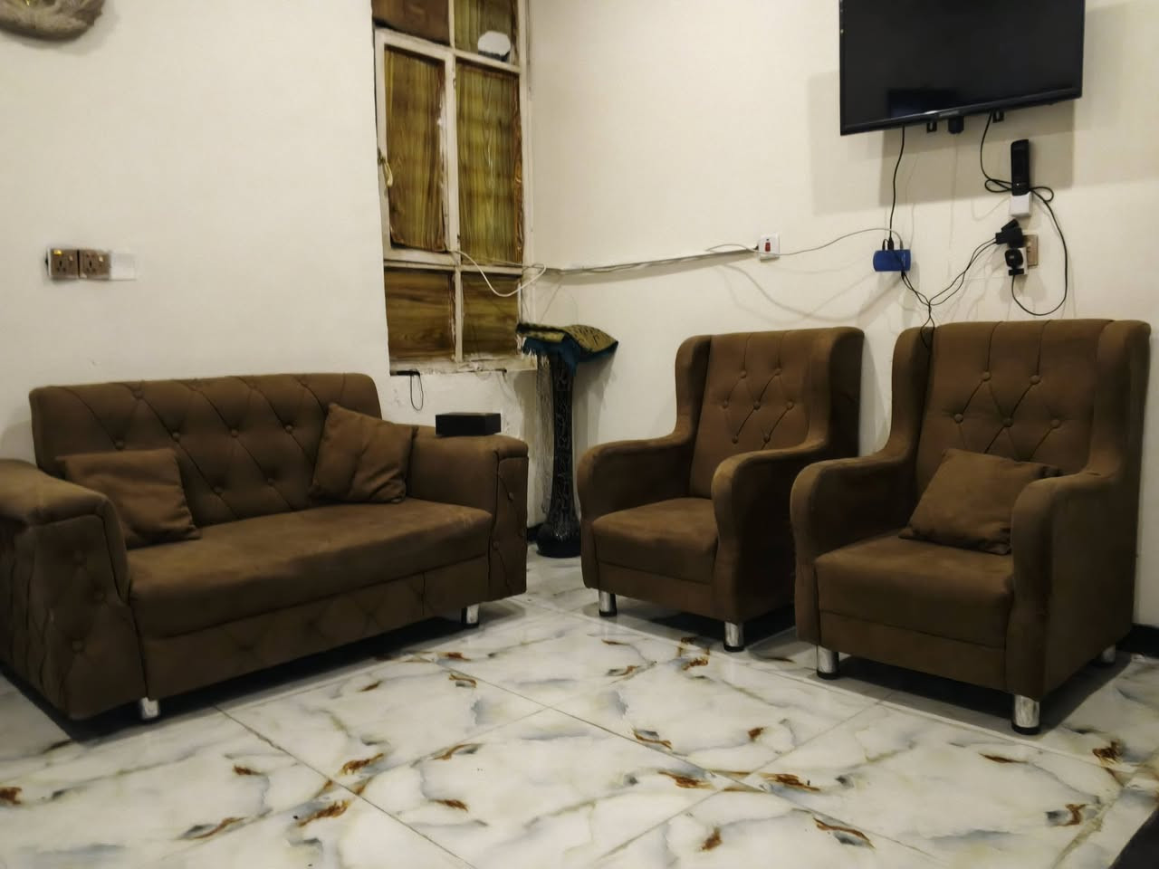 غراض للبيع عنوان اعضميه كلشي وسعره
