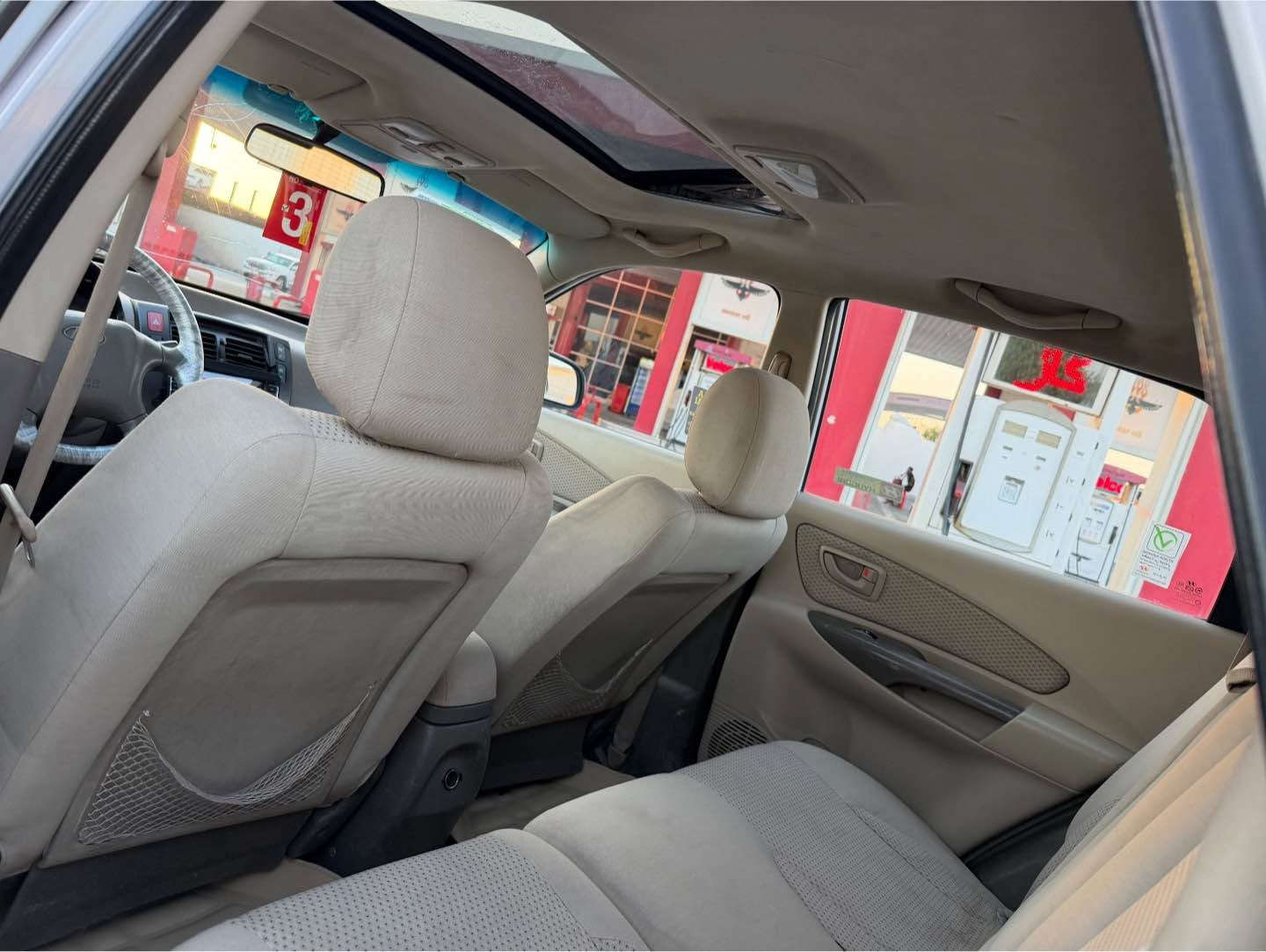 ‏Hyundai Tucson
موديل 2009 خليجي 
للبيع فقط بدون مراوس بدون اقساط 
محرك (4 سلندر) شرط لا صرف ولا بخار 
رقم اربيل سياره صدر أمامي خلفي جديد كهربائيات كل شغال تبريد شغال تخم تايرات جديد 

مواصفات
سلايد ويل كروم قفل مركزي جام كهربائي كير اوتوماتيك داخل بيجي وباقي مواصفات معروفه...

صبغ :. 4 قطع بدون دواخل شرط 
سعر...(93$) وبي مجال بصيط

رقم هاتف:.( *********** )
رقم هاتف:.( *********** )
عنوان:.كركوك كركوك, العراق
