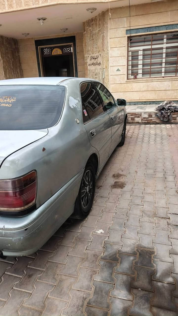 ملكه • ٢٠٠٣ • محرك D4