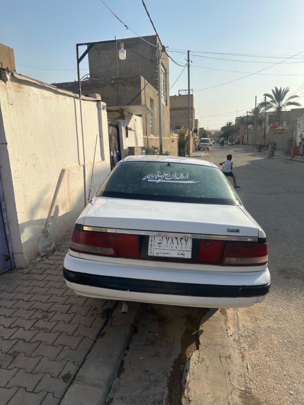 السلام عليكم
#للبيع 33 وبيه مجال بسيط

دايو برنس مديل 1995 رقم بغداد الماني مشروع وطني تحويل ثاني يوم 

كير اوتوماتيك محرك مفتوح حاويه جدد مكفولات 

السياره جديده بمعنى الكلمه مكفوله من الضربه و التبديل  شرط احله الصور 

سياره جاهزه من كلشي مال جناي 

كهربائيات كله شغاله عل وضع الشركه تخم تاير جديد حداديه جديده 

عنوان النجف حي المكرمه
***********