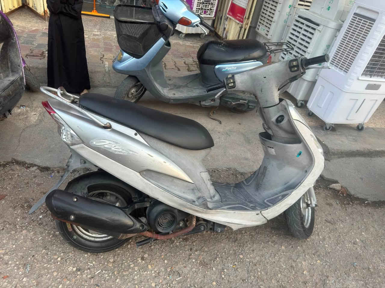 سلام عليكم

ماكس منغولي للبيع شغاله كامله من كلشي ما مفتوحه المكينه
كهربائيات كامله
للبيع السعر ٦٠٠ وبيها مجال
كربلاء حي الغدير
للتواصل ***********
