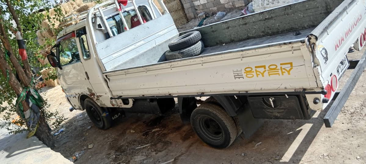سلام عليكم كيا بنكو مديل  ٩٤ مكينه مكفوله كير باور دوشمه  رقم شاصي بسمي تحويل مباشر سياره مكفوله  سعر٥٩) ***********
