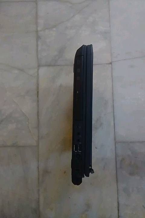Dell Latitude • رام ١٦ جيجا • بدون هارد