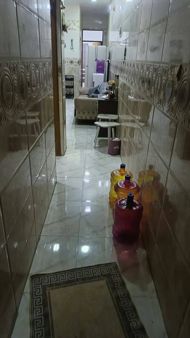 🏠 بيت بناء حديث للبيع – 2024
📍 الموقع: بغداد – الكرخ – حي الإعلام / الري
📐 مساحة البناء: 100 م²
🚪 مدخلين
🛋️ صالة
🍳 مطبخ
🛏️ 3 غرف نوم
🚗 كراج مجاور وملاصق للبيت بمساحة 50 م²

✨ بناء حديث سنة 2024، موقع مميز ومناسب للسكن.

📞 للاستفسار والتواصل:
***********
***********
