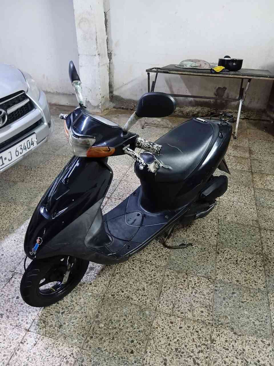 السلام عليكم
دراجه ساسوكي للبيع محرك مفتوح مجفت ناعم شلعه دراجه حيل حلوه كهرباء ياكلها شغاله من عدد الاشاير والسلف دراجه حلوه تايراتها نظيفه بريكات امامي خلفيه شغال
مكان تكريت شارع الاربعين المو شراي لا يتعبني
الرقم***********
سعر 400 وبي مجال
