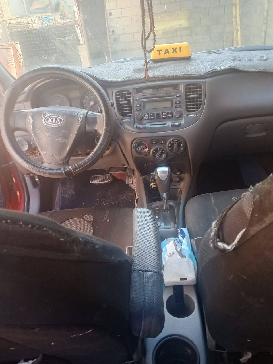سلام عليكم سياره كيه ريو لبيع رقم بغداد تحويل مباشر تبريد شغال كير مكينه مكفوله وارد امريكي موديل 2008سعر 68لاتصال على هذا الرقم ***********
