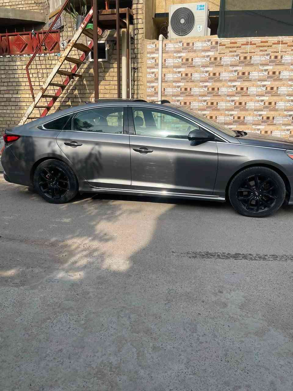 سوناتا 2019 محرك 2000 تيربو
ماشية107 مايل فول ومواصفات 1/1 بانوراما رادار امامي وجانبي لايت امامي متحرك كشنات كهربائية تدفئة تبريد
بالكشنات
تدفئة ستيرن
حادثهة بأمريكا بارد بالبنيد وصبغ جاملغ خلفي وبالعراق صار بيهة تبديل قطعتين وصبغ بالجاملغ الخلفي ونبخ كلير كلة ايرباك البردة طاك
مبدليلهة مكينة جديدة قبل فترة شاصي لغد مكفولات
مكانهة الشعلةالسعر 123 
***********
