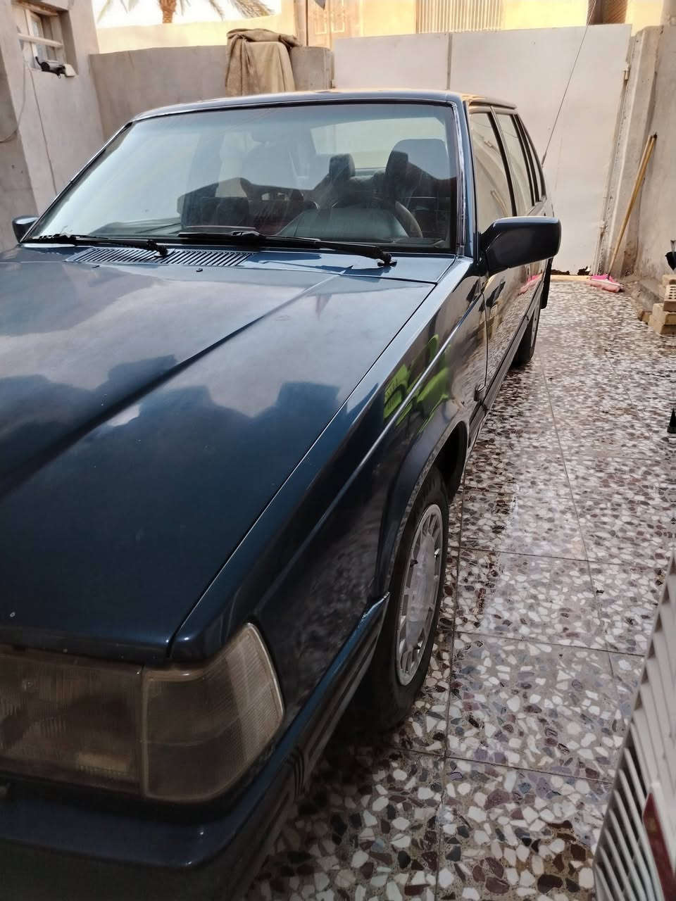 السلام عليكم فالفو للبيع
موديل 1992
 
كير ومكينه بلاد 

مشط وحداديه جديده 

تخم تاير 

السعر 60 الاستفسار  ***********
ابو علي
