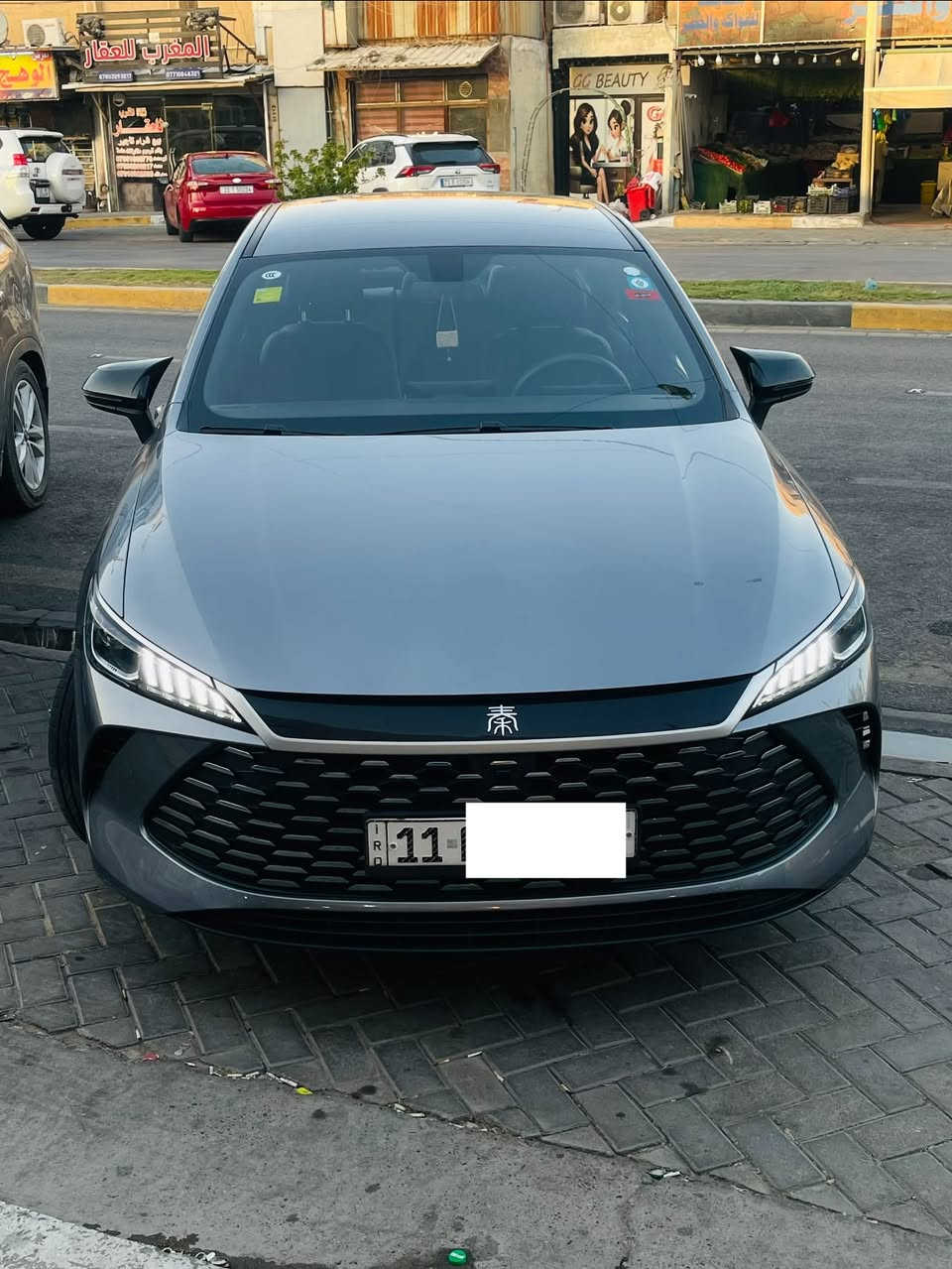 السلام عليكم  BYD للبيع موديل 2025. كن بلاس السياره حلوه بيها ضرر بالباب السايق وبارد بسيط فقط السعر 18600 وبيها مجال بسيط مكانها العامرية او نفق الشرطه 
للاتصال ***********
