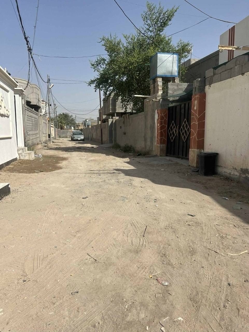 قطعه ارض للبيع مساحه 344متر طابو زراعي نهايه شارع وول  شارع 6 أمتار   المكان حي الجولان قرب جامع نبي الله يونس لل استفسار الاتصال يرقم صاحب القطعه *********** واتساب اتصال السعر 30مليون وبيه مجال