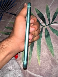 ايفون 11 • ١٢٨ جيجا • شاشة وبطارية أصلية